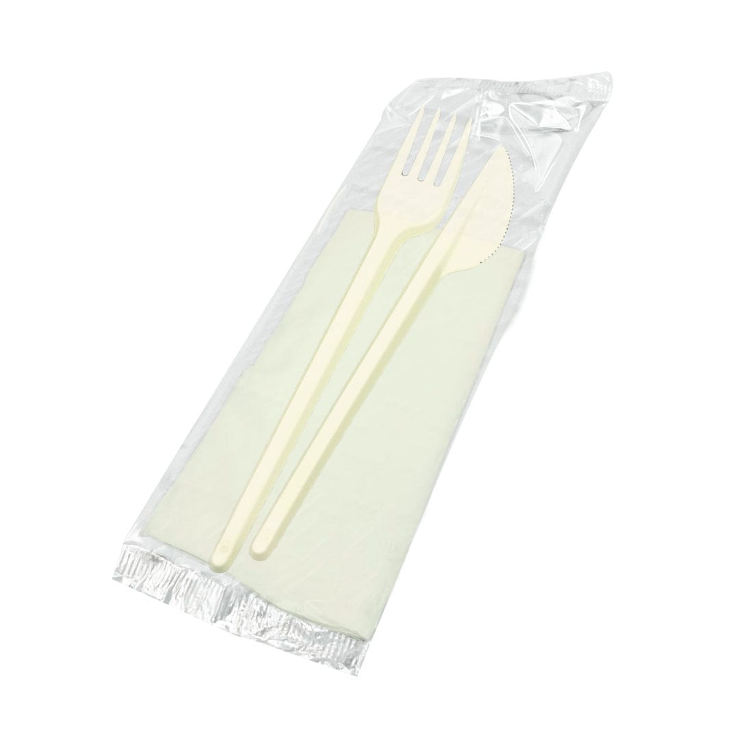 set-tenedor-con-cuchillo-y-servilleta-plastmaju
